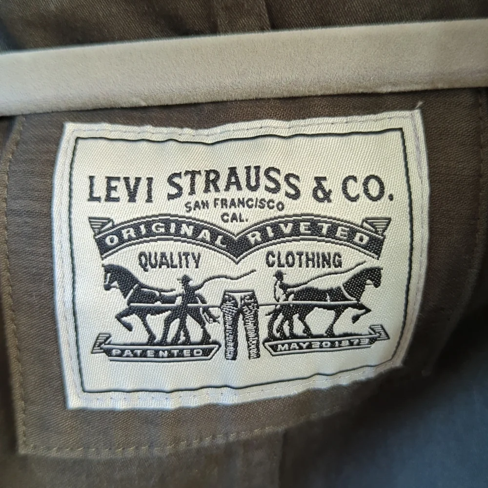 Levi jacket - Picture 3 of 11